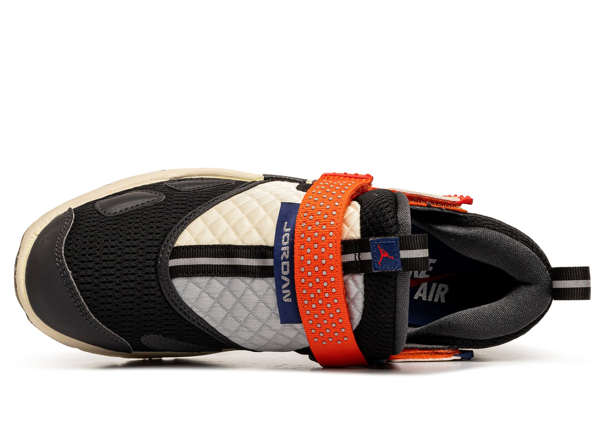 studio-shot-v9-66272