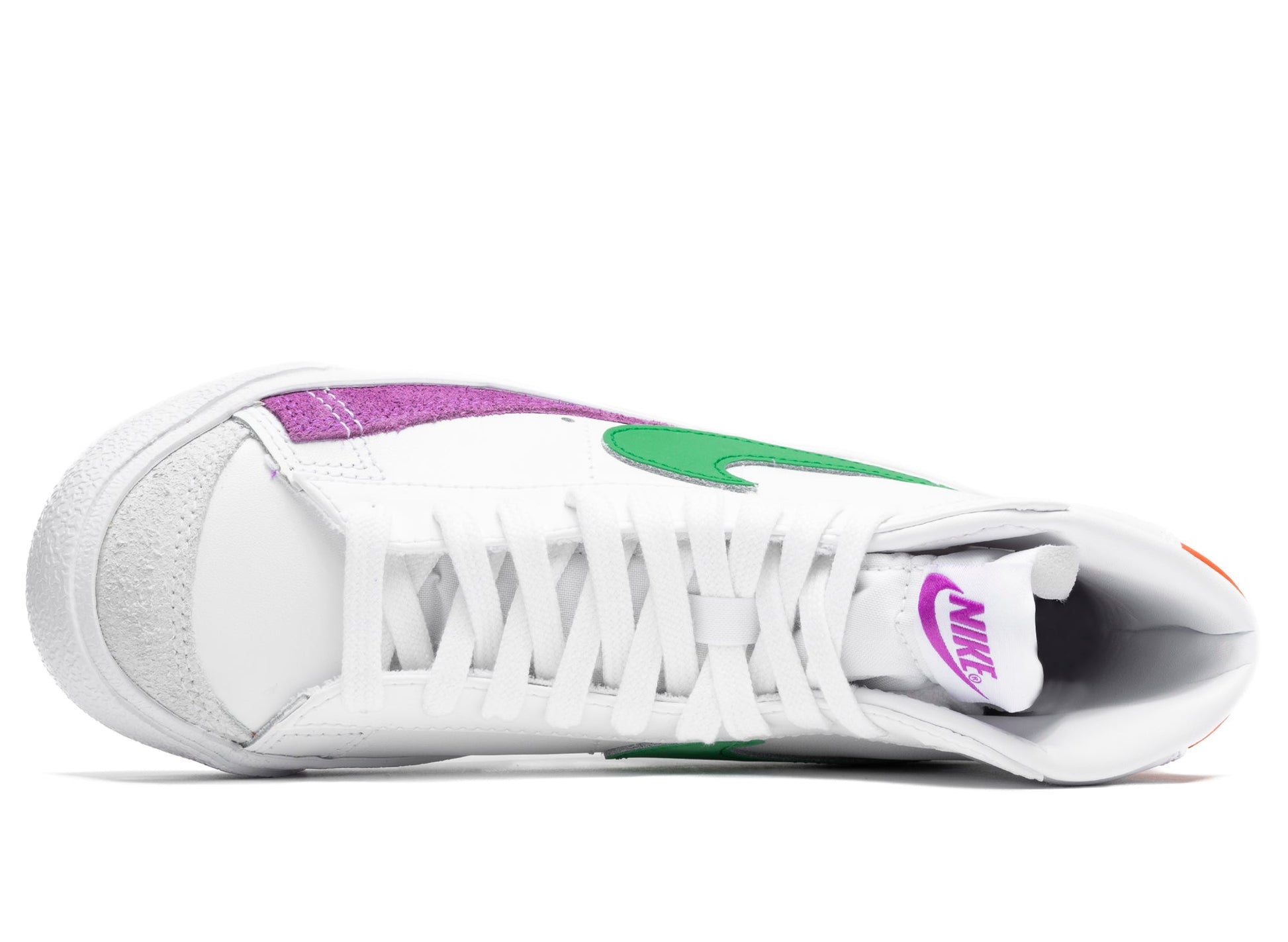 studio-shot-v9-67260