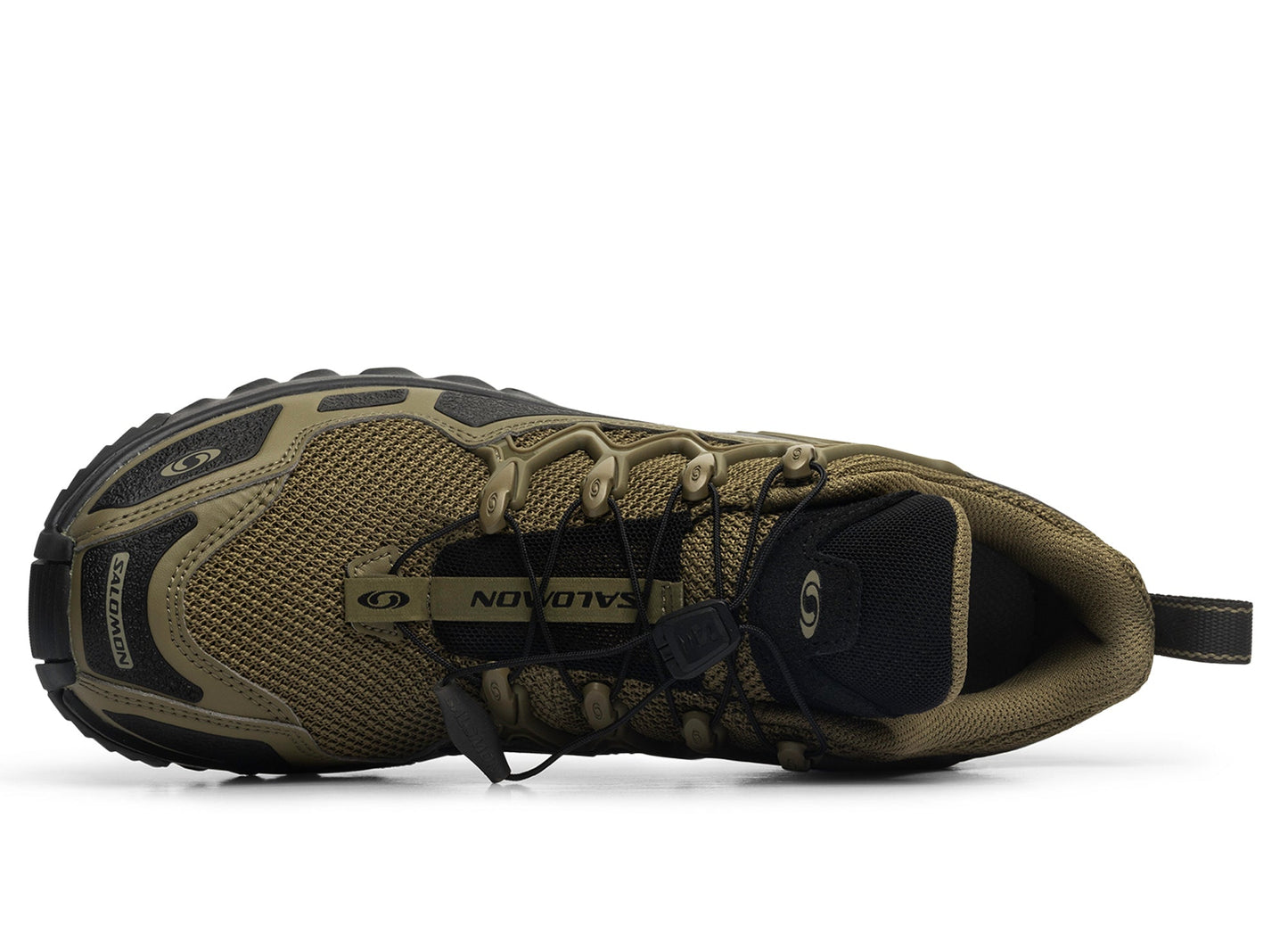 studio-shot-v9-25018