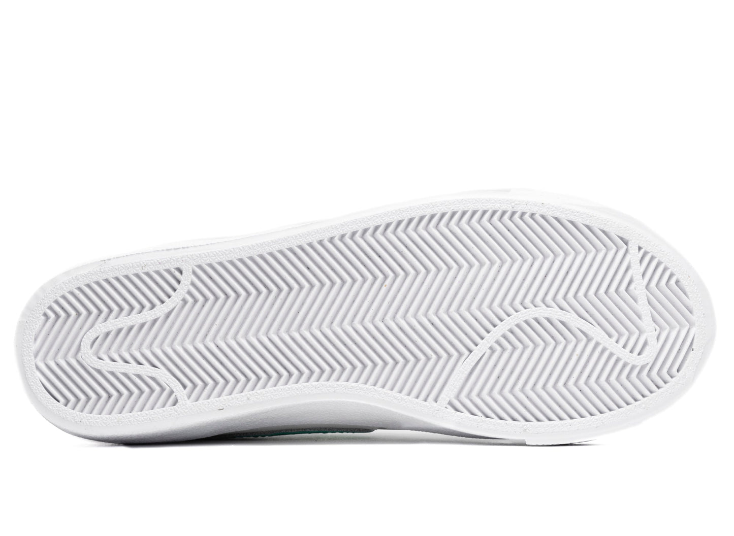 studio-shot-v9-63442