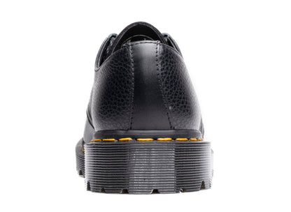 studio-shot-v9-40897