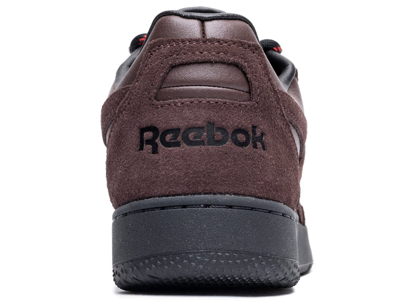 studio-shot-v9-59739