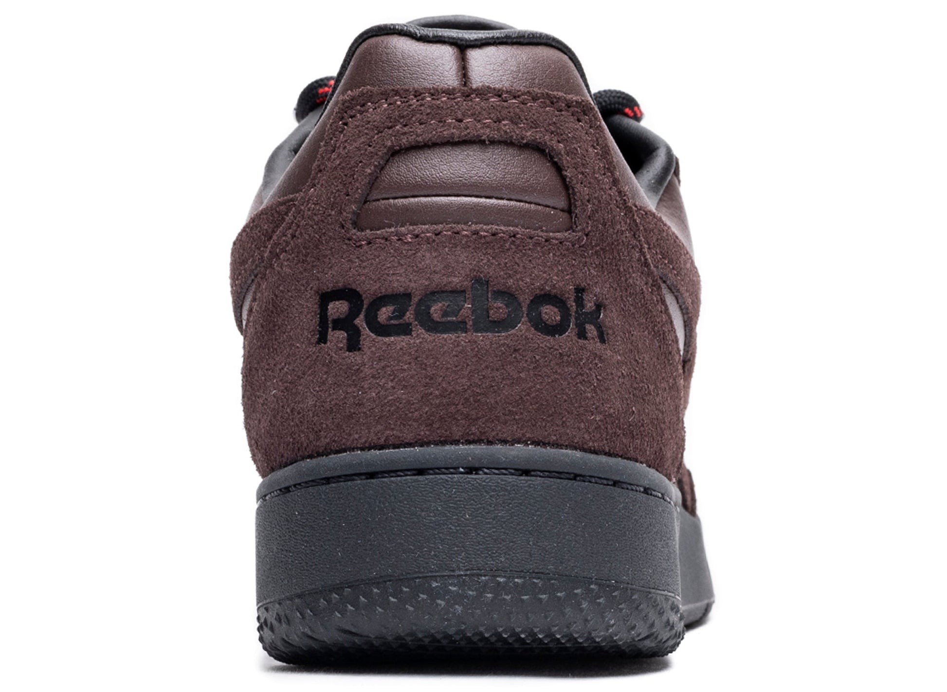 studio-shot-v9-59739