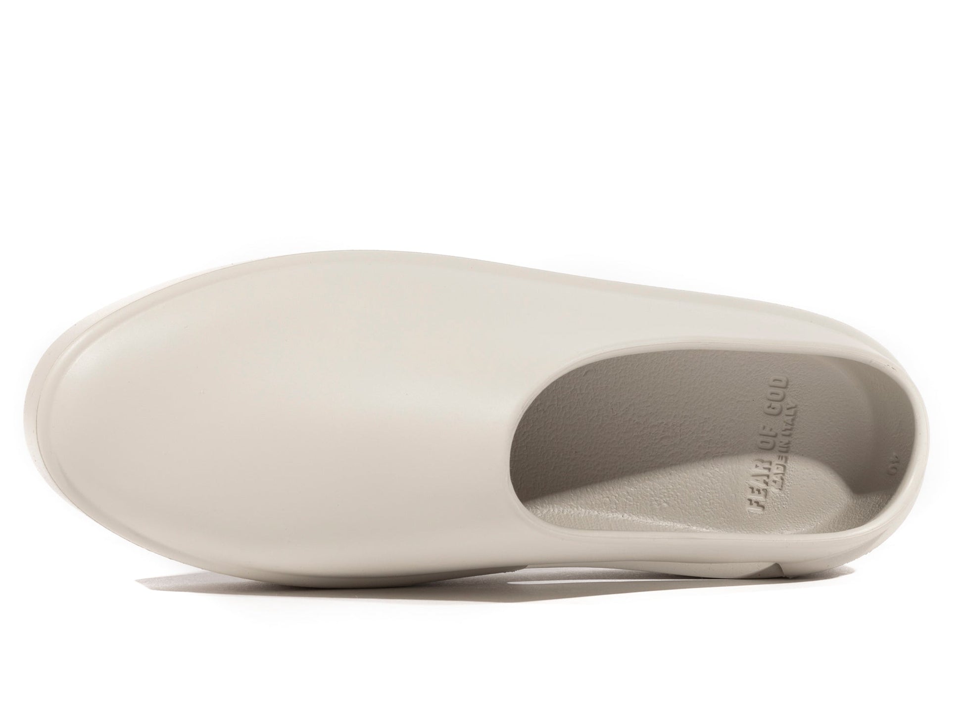 studio-shot-v9-83826