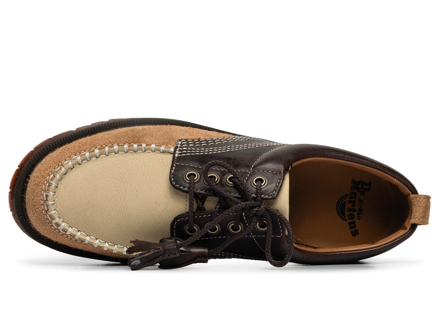 studio-shot-v9-57611