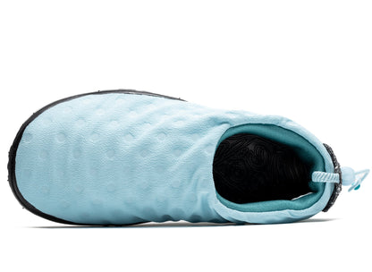 studio-shot-v9-18044