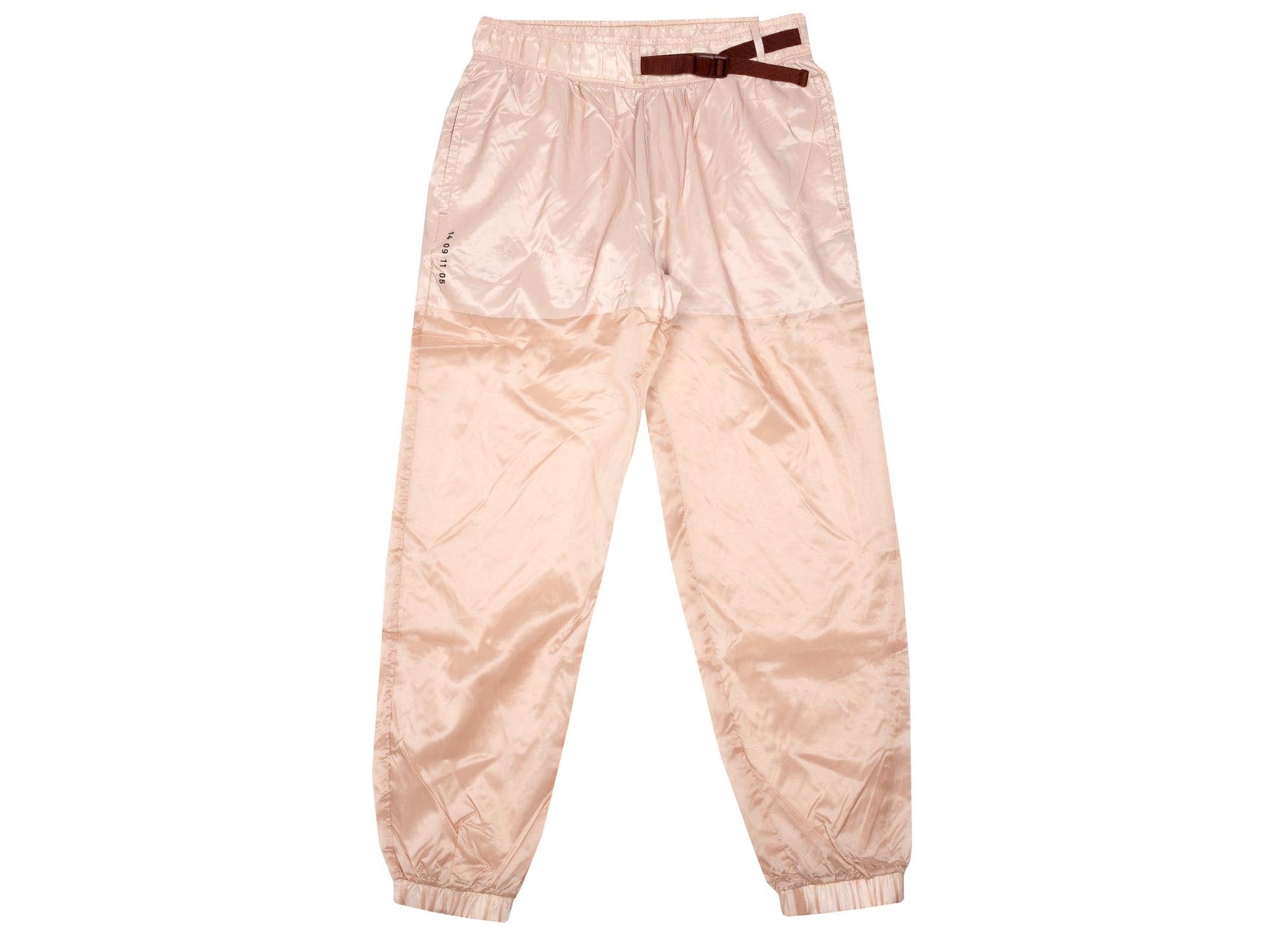 studio-shot-v9-10387