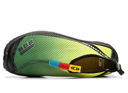 studio-shot-v9-60086