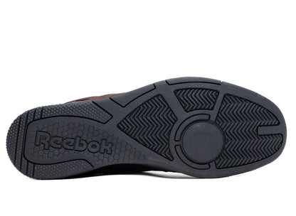 studio-shot-v9-60162