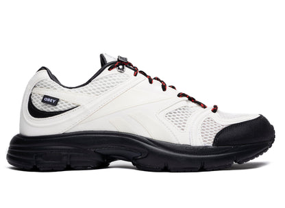 studio-shot-v9-41210