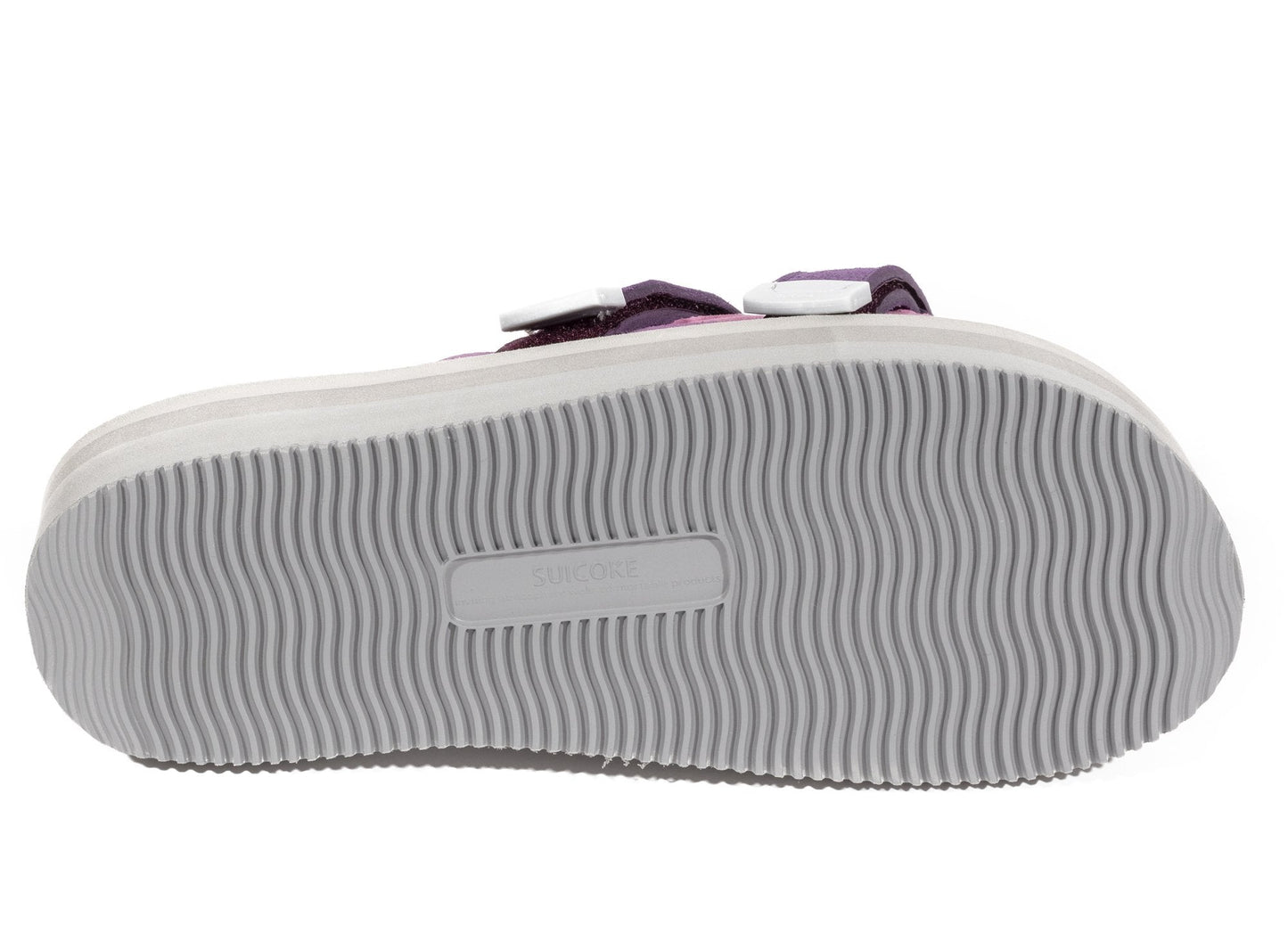 studio-shot-v9-43234