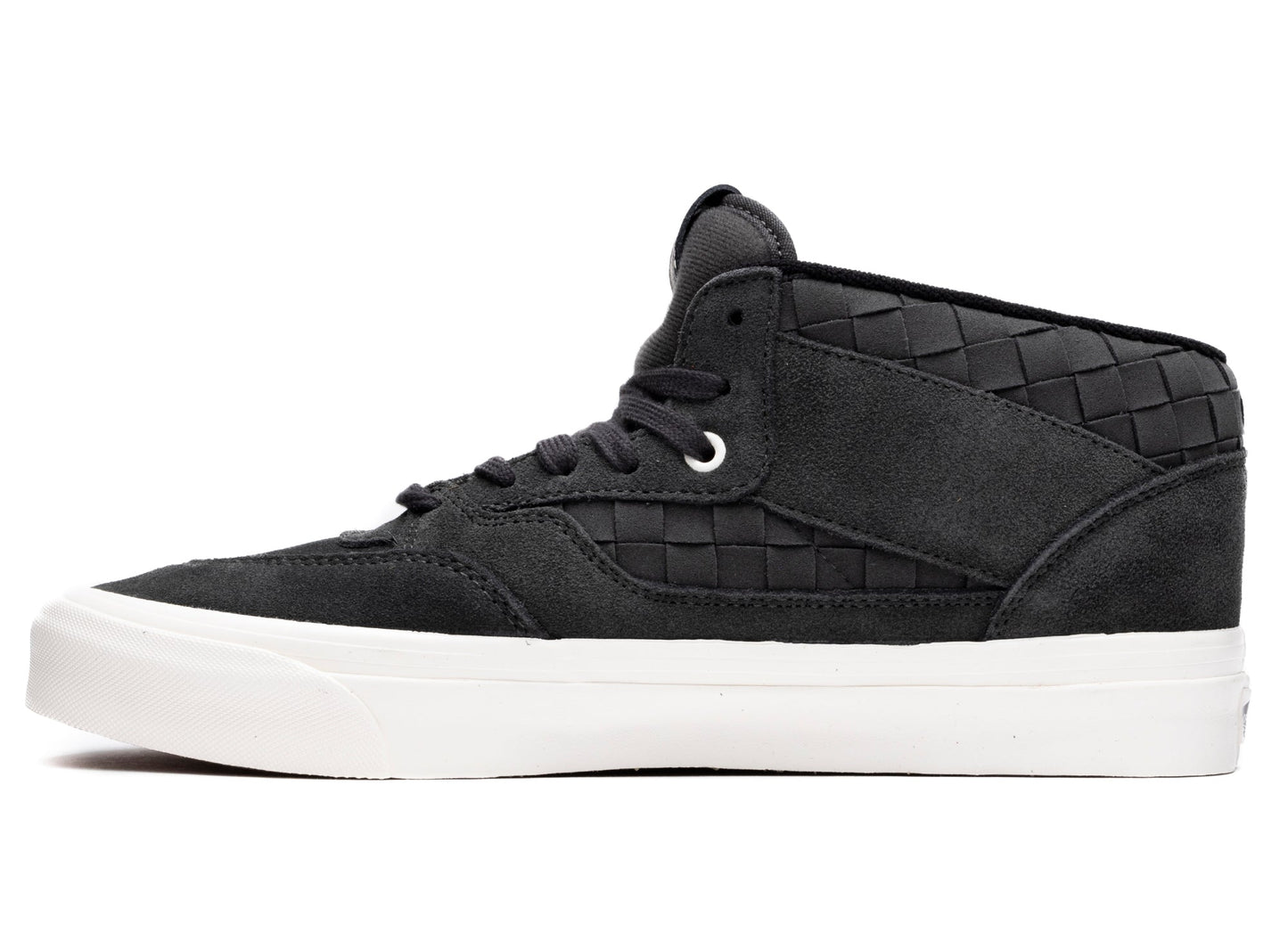 studio-shot-v9-85390