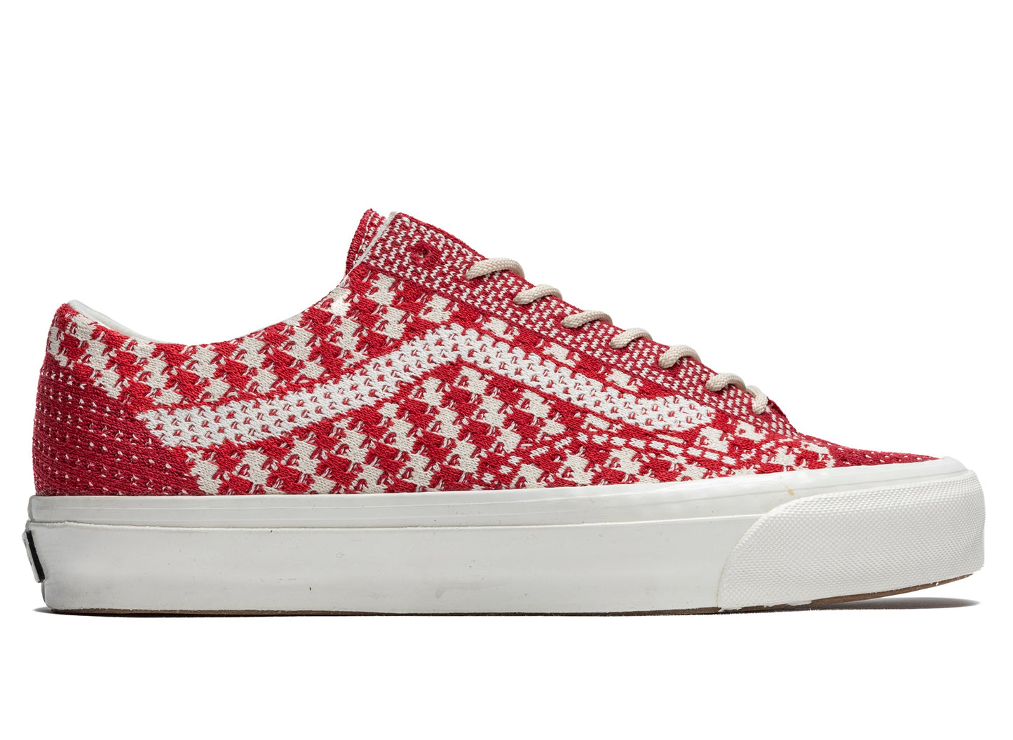 studio-shot-v9-50443