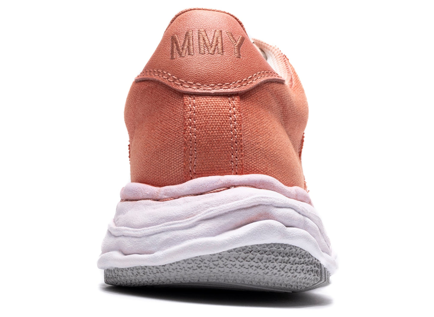 studio-shot-v9-89133