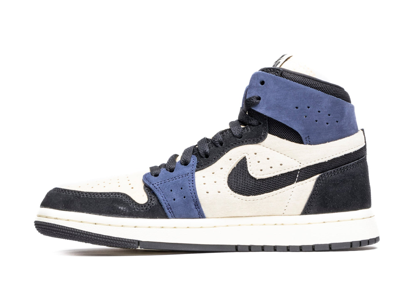 studio-shot-v9-67213