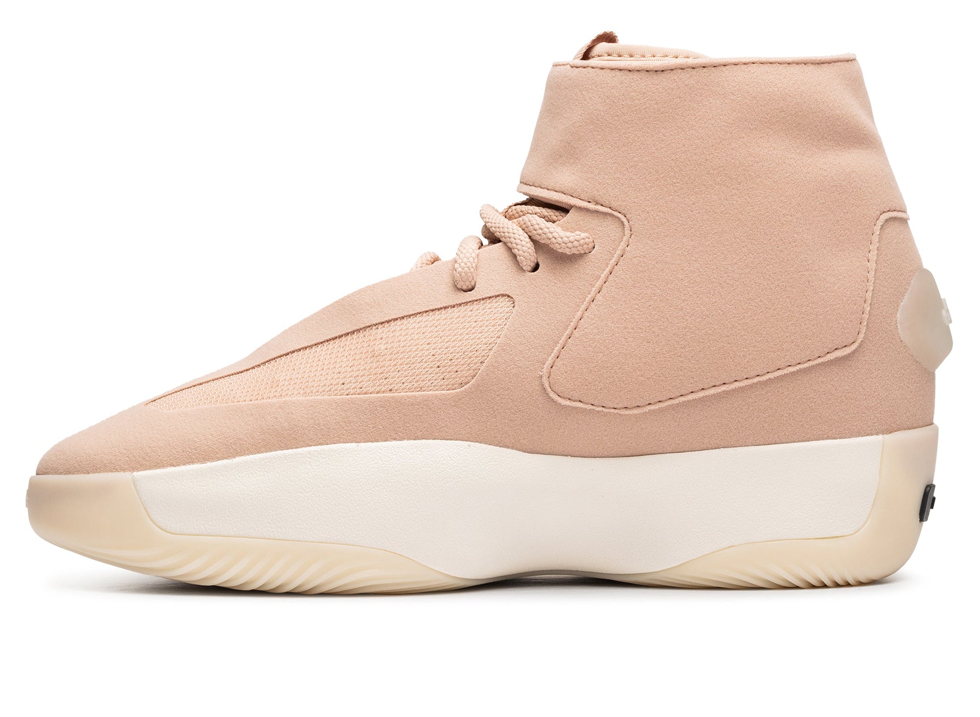 studio-shot-v9-37905