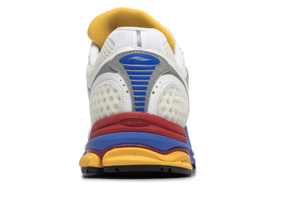 studio-shot-v9-94759