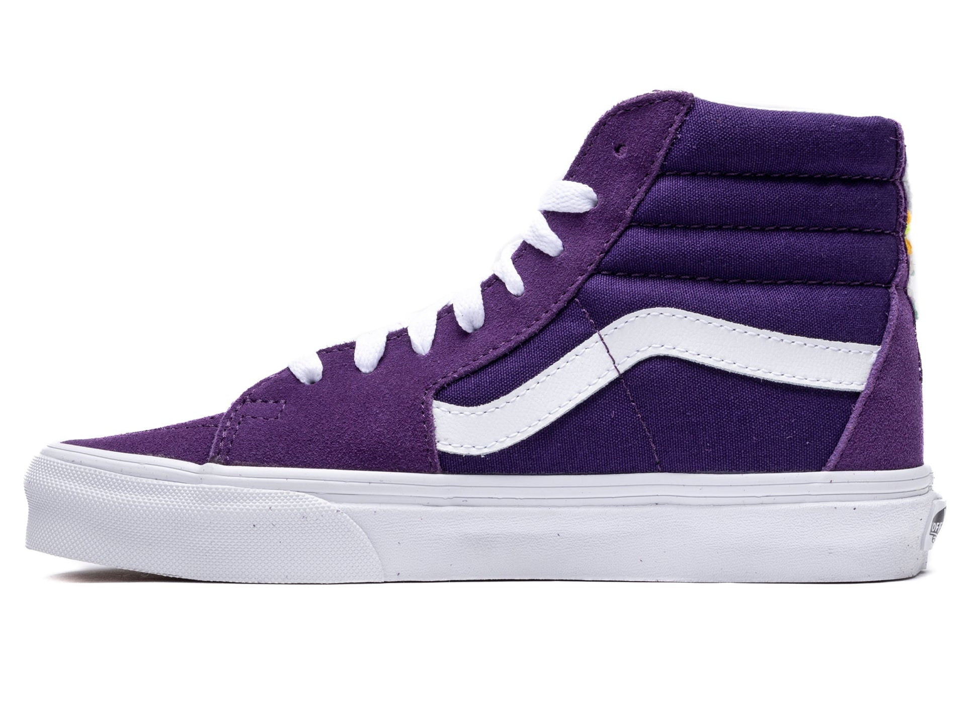 studio-shot-v9-98081