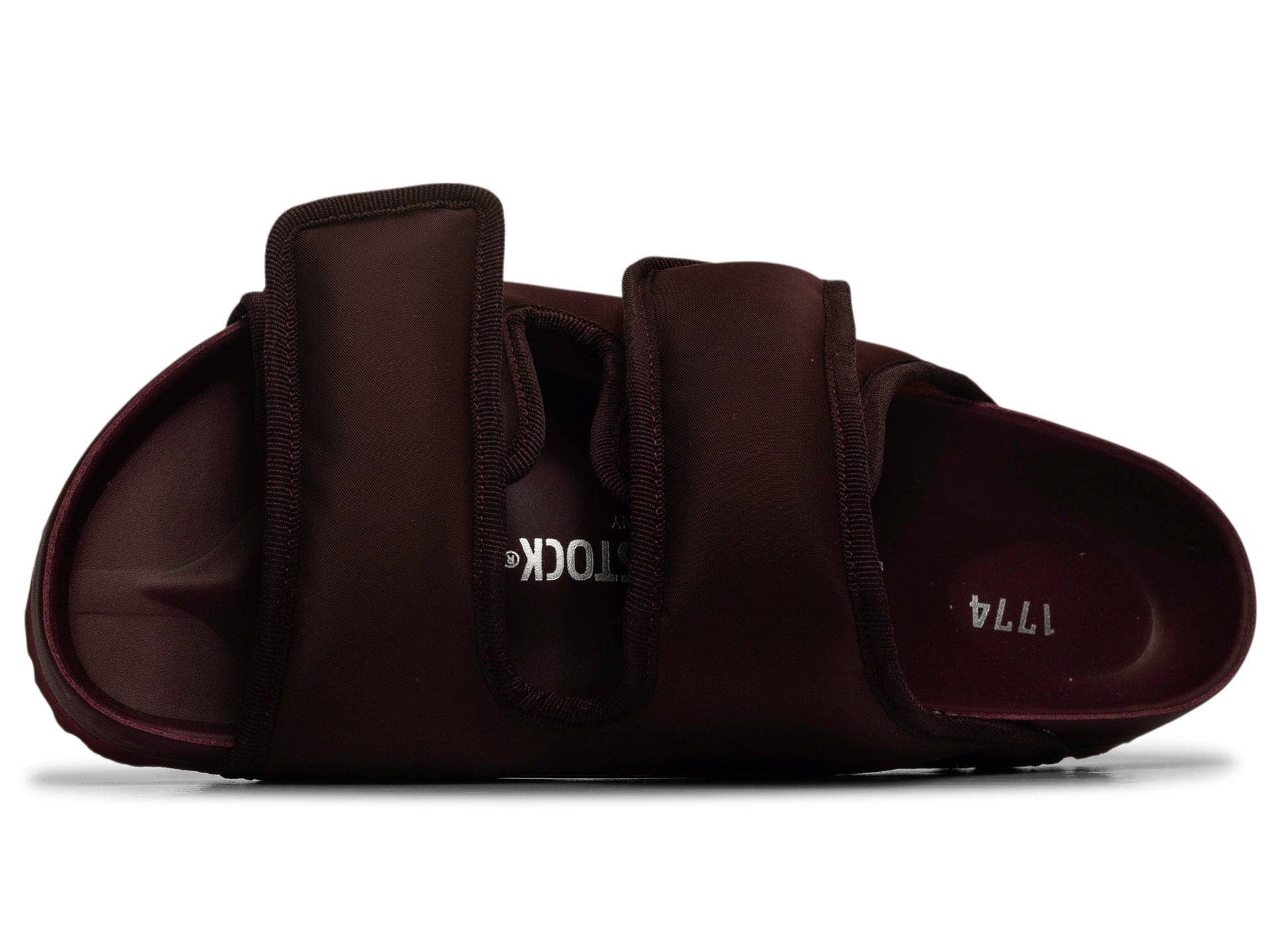 studio-shot-v9-51317