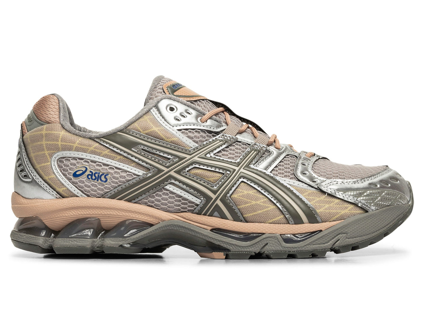 studio-shot-v9-97677