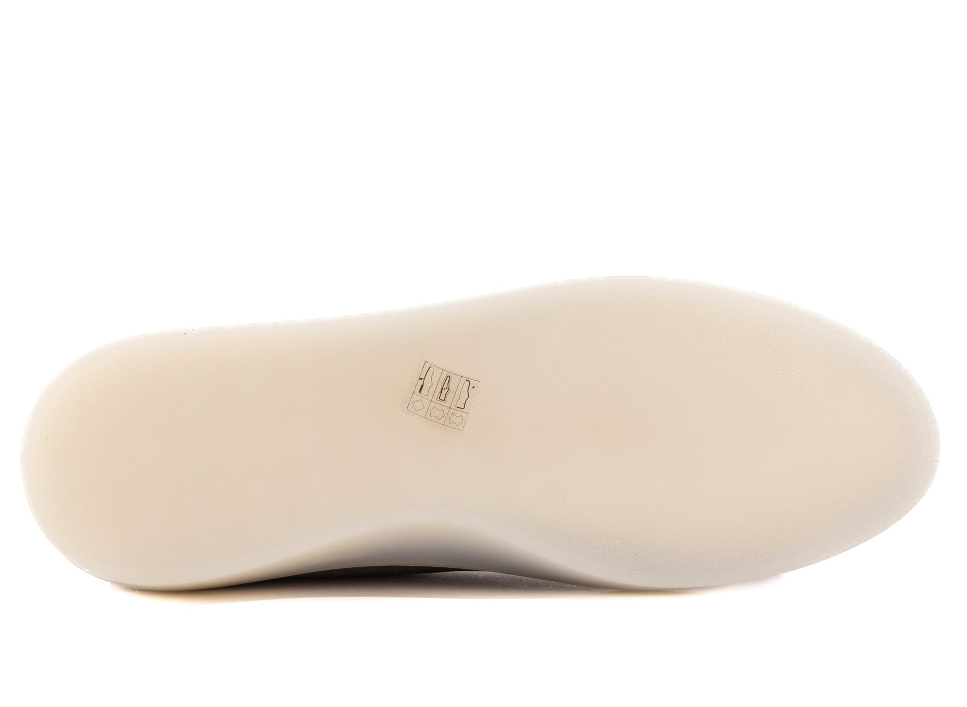 studio-shot-v9-38415