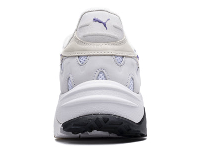 studio-shot-v9-93164