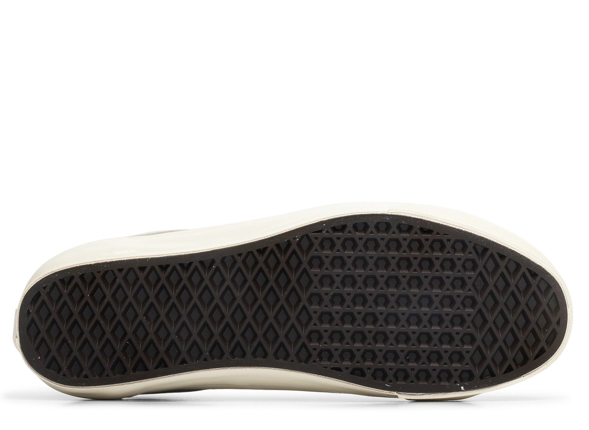 studio-shot-v9-97906