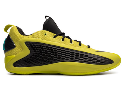 studio-shot-v9-78012