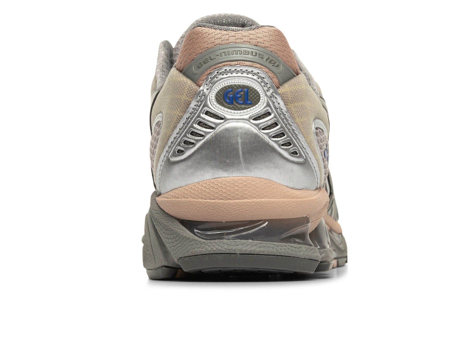 studio-shot-v9-27740