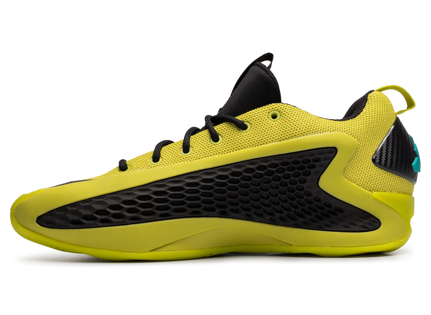 studio-shot-v9-36241