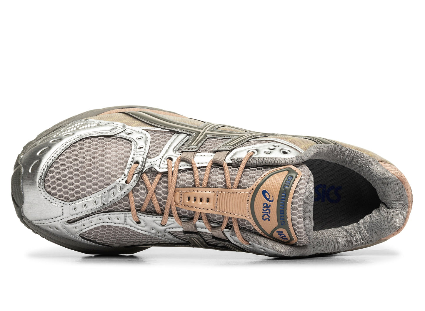 studio-shot-v9-78675