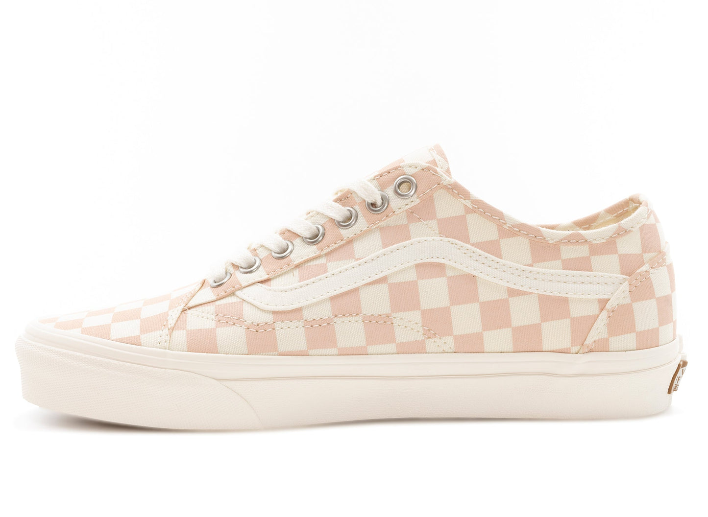 studio-shot-v9-76692