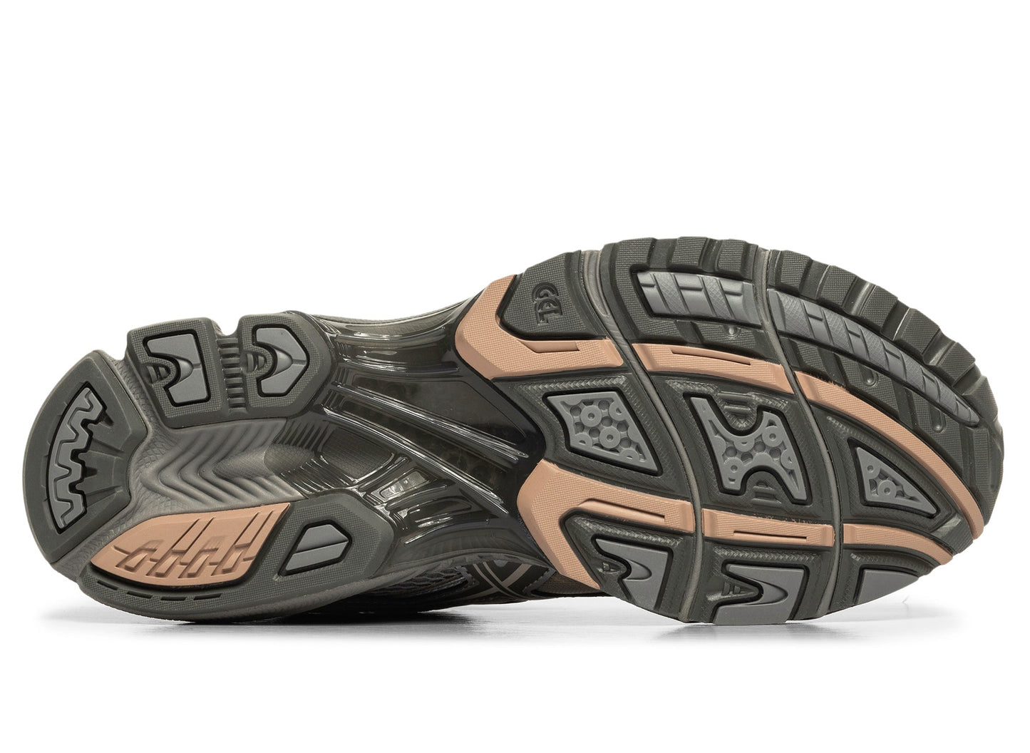 studio-shot-v9-99747