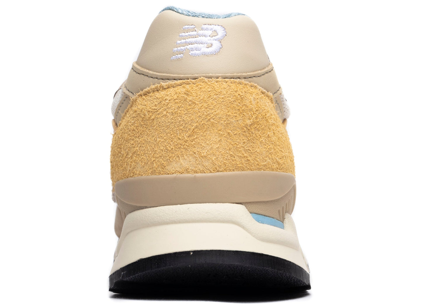 studio-shot-v9-49804