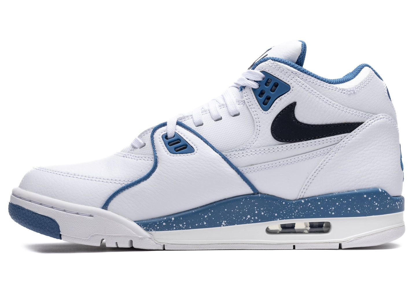 studio-shot-v9-41148