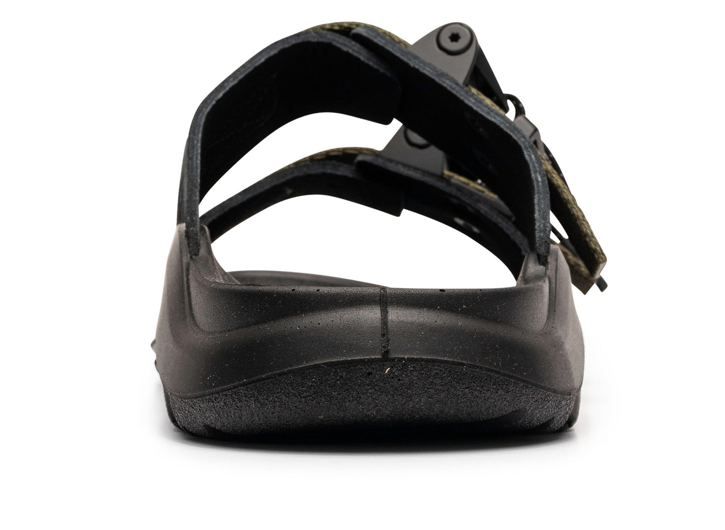 studio-shot-v9-39962