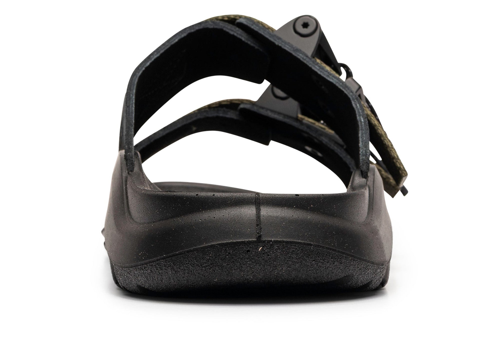 studio-shot-v9-39962