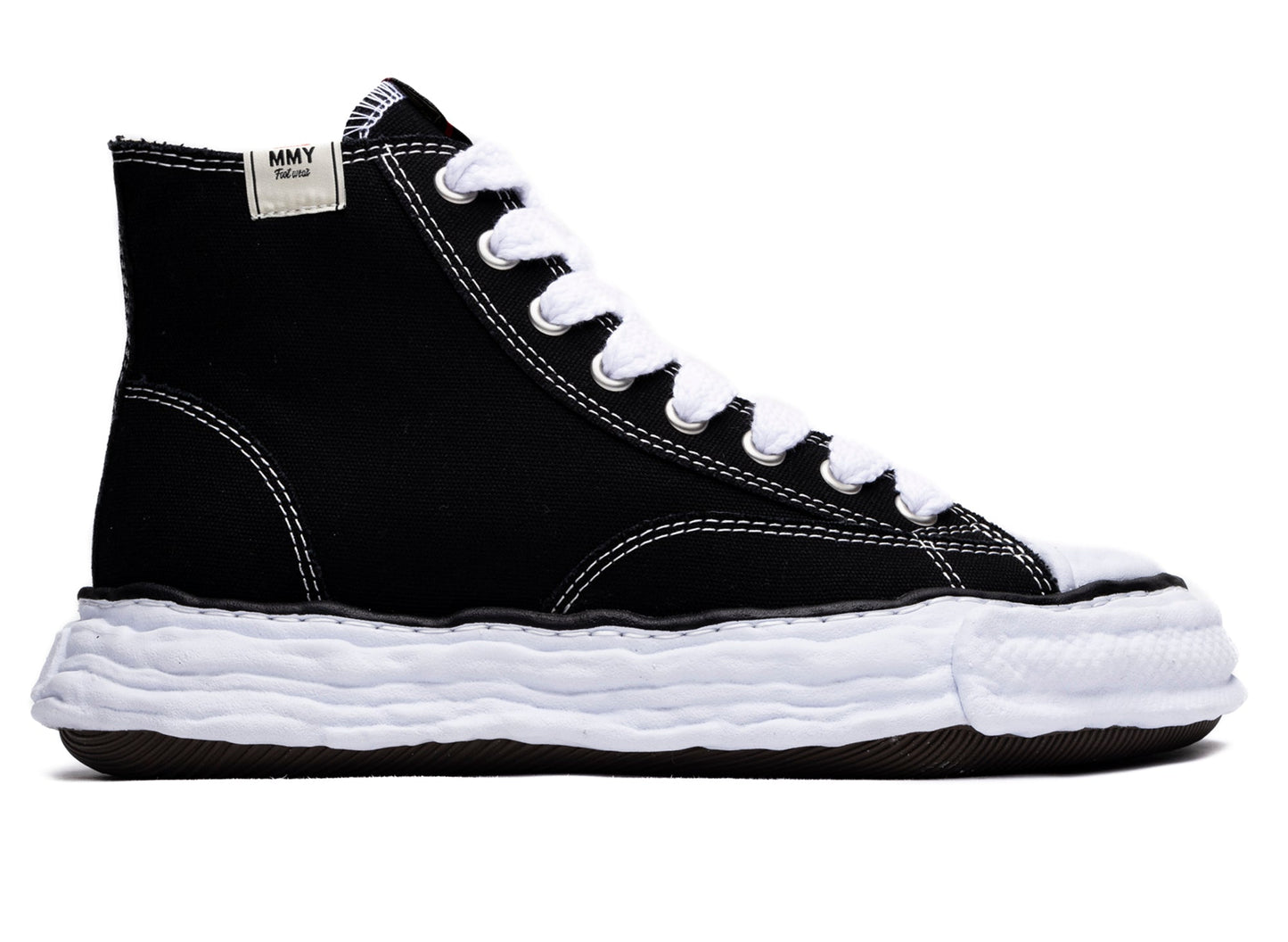 studio-shot-v9-87769