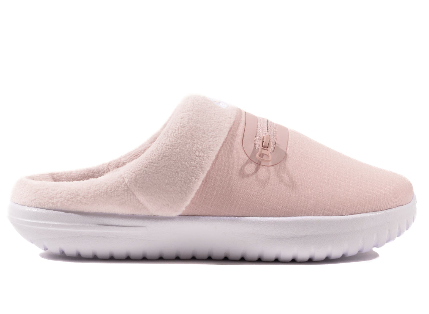 studio-shot-v9-42276