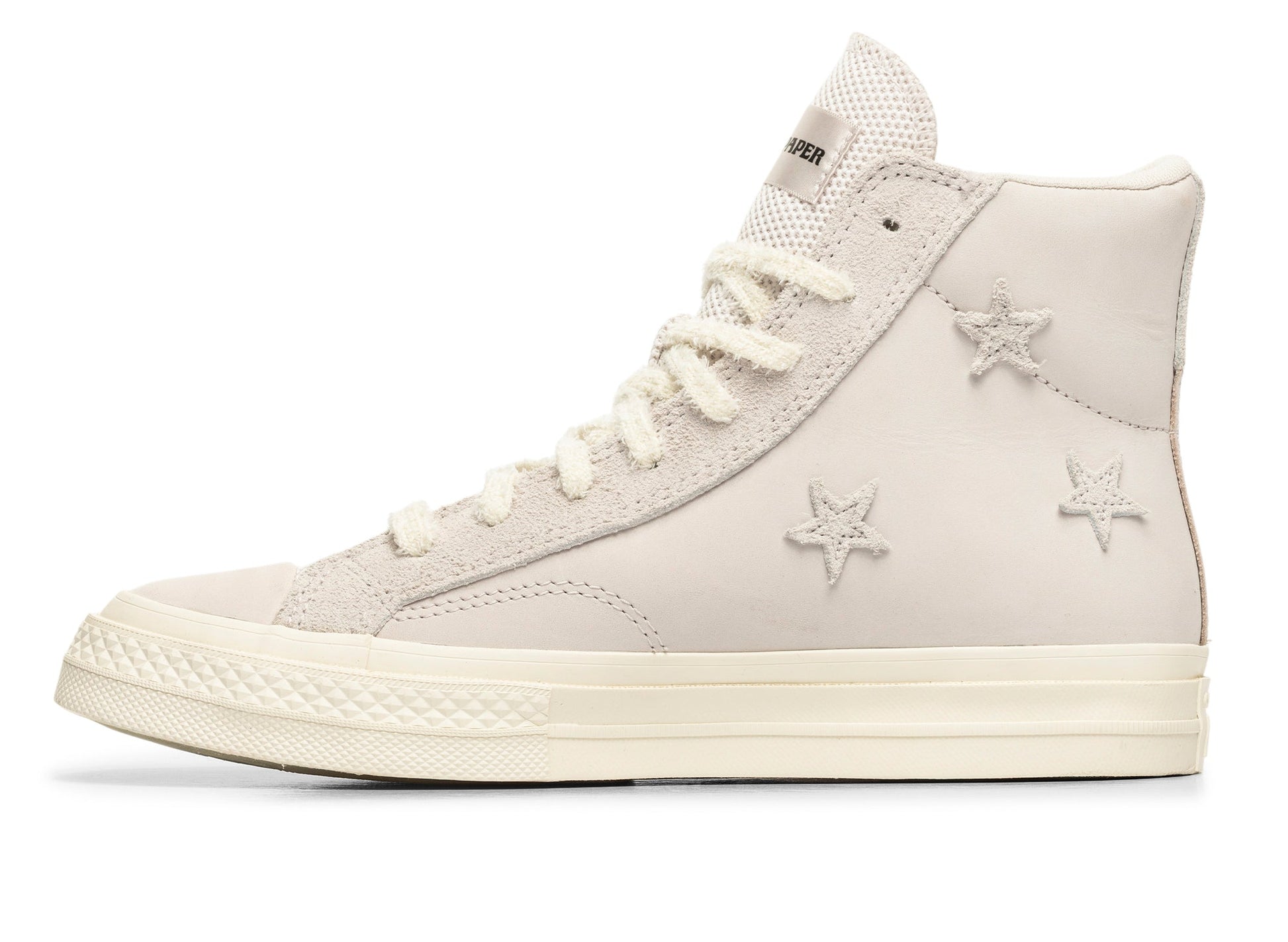 studio-shot-v9-26618