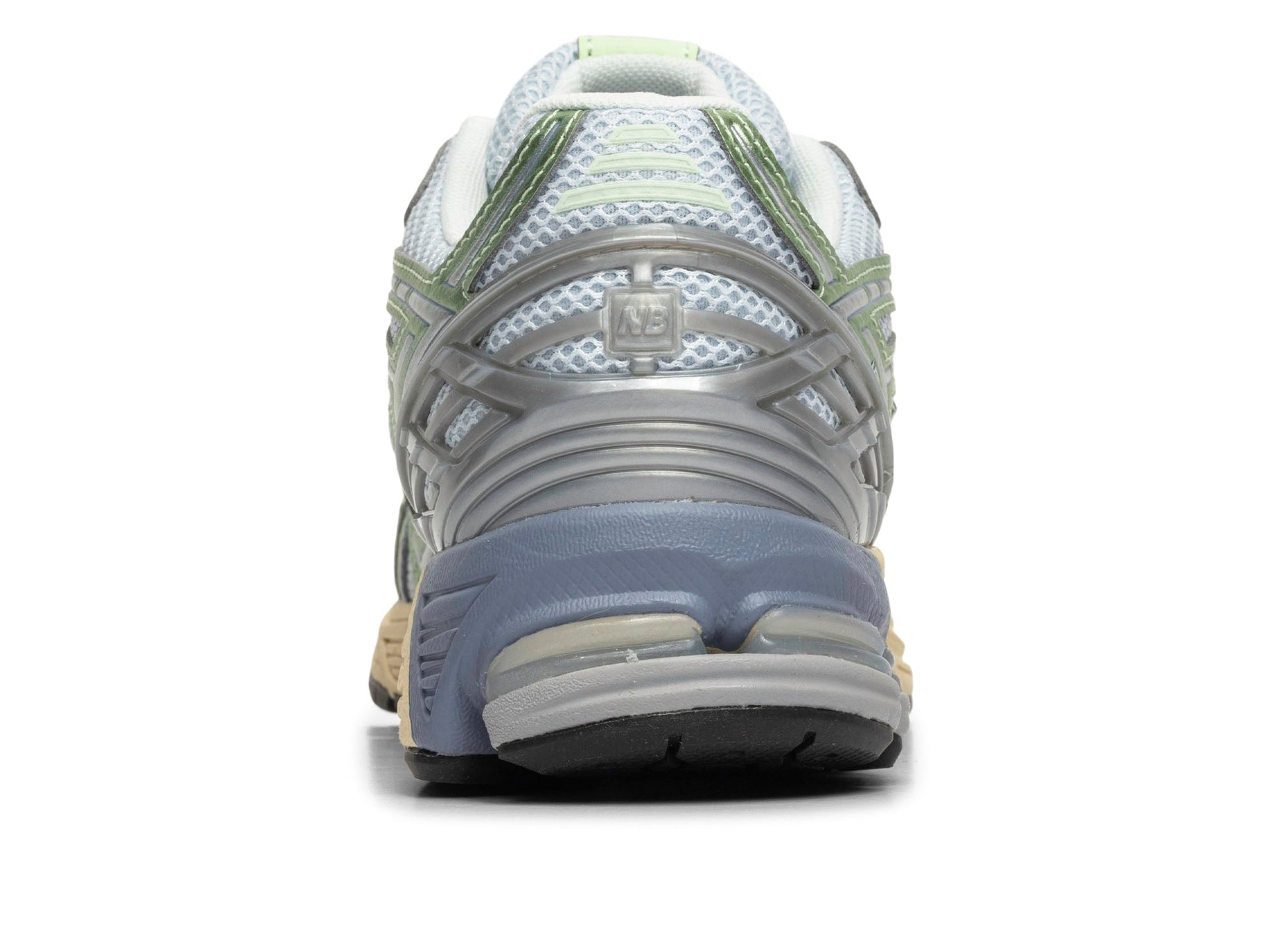 studio-shot-v9-50760