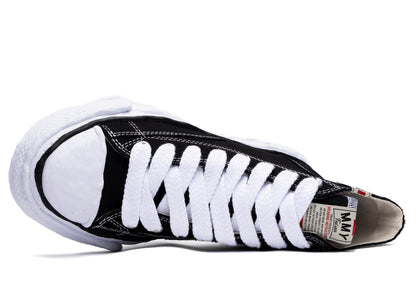 studio-shot-v9-14750