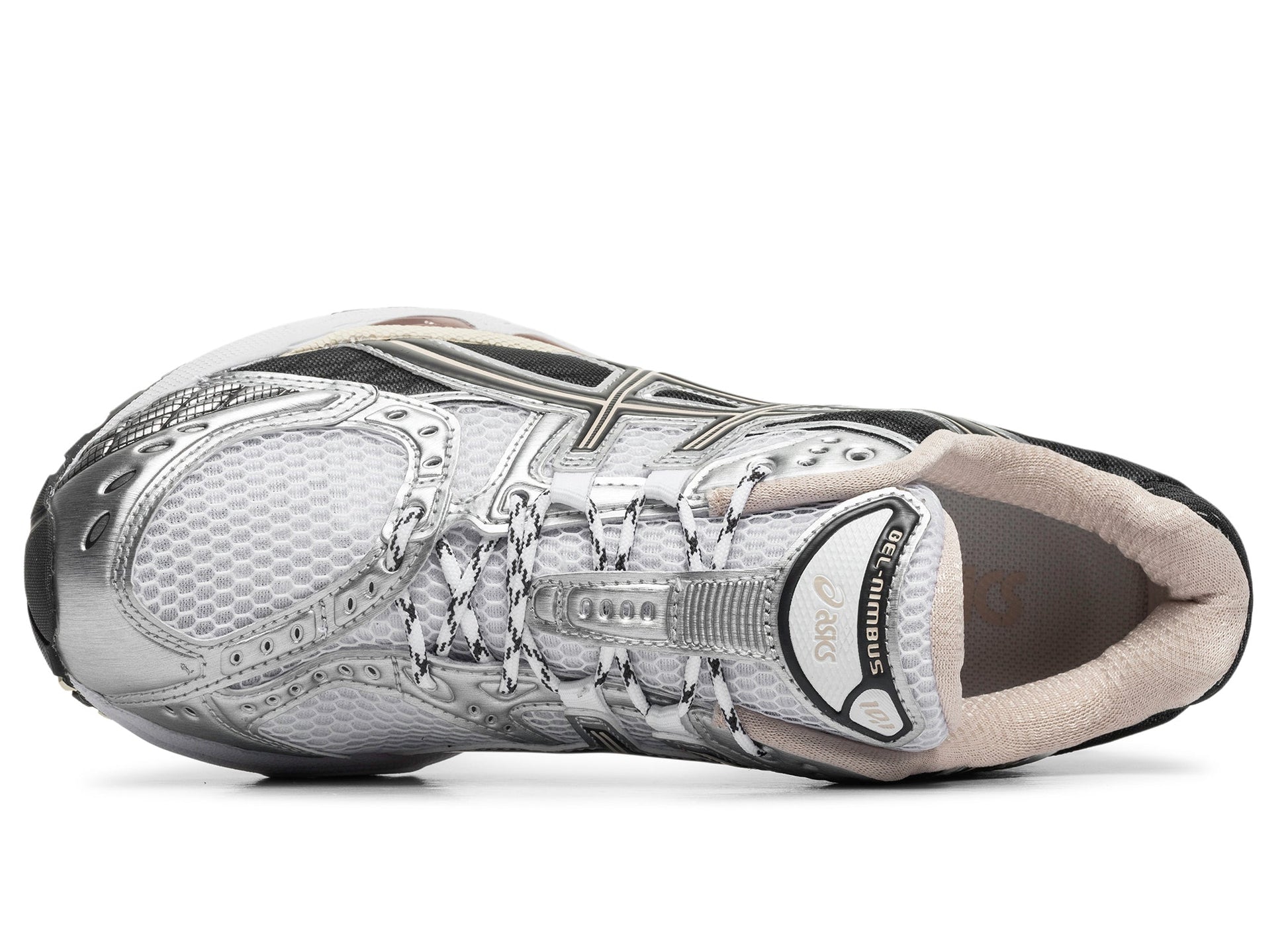 studio-shot-v9-34088