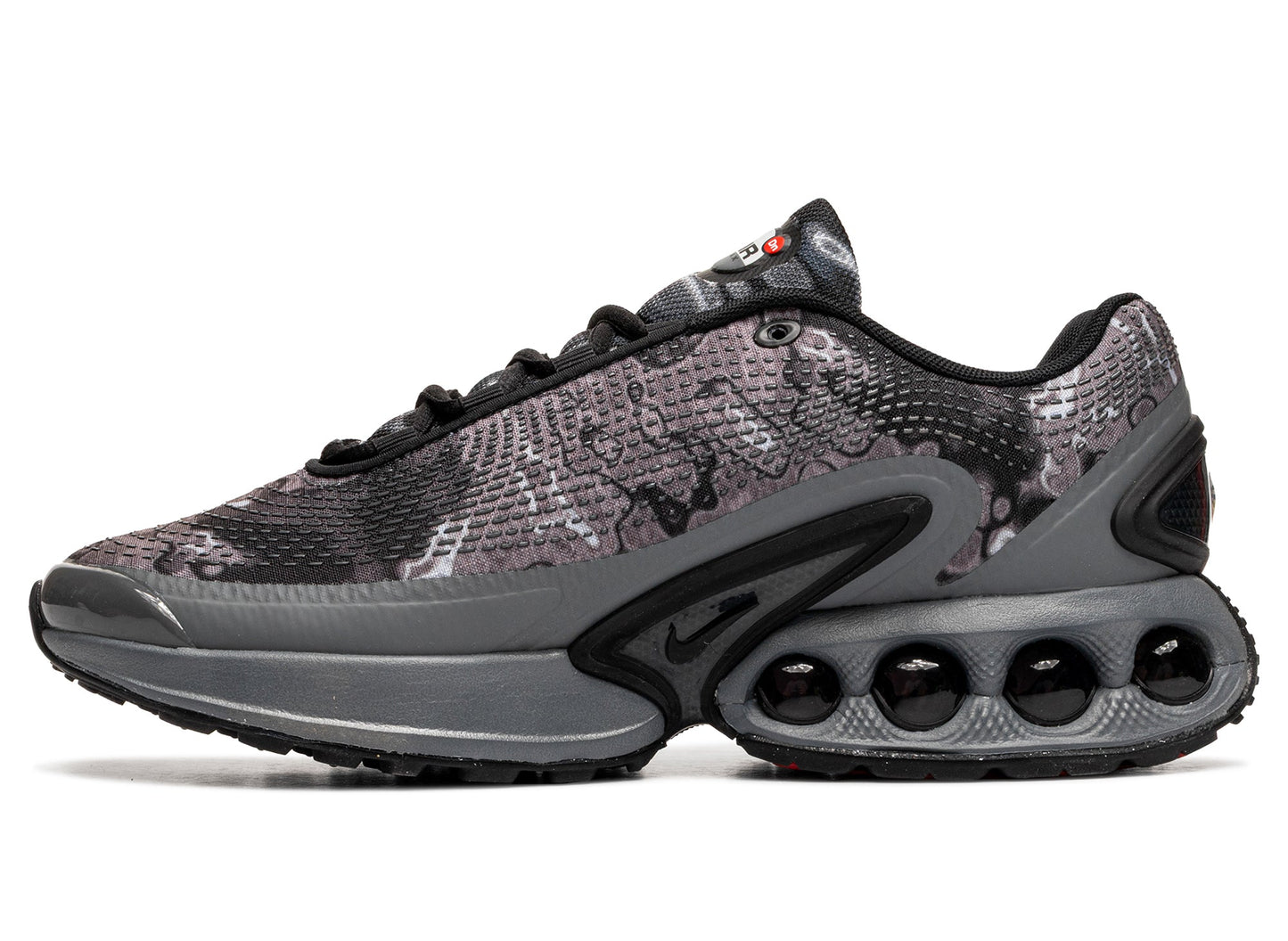 studio-shot-v9-87992