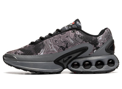 studio-shot-v9-87992