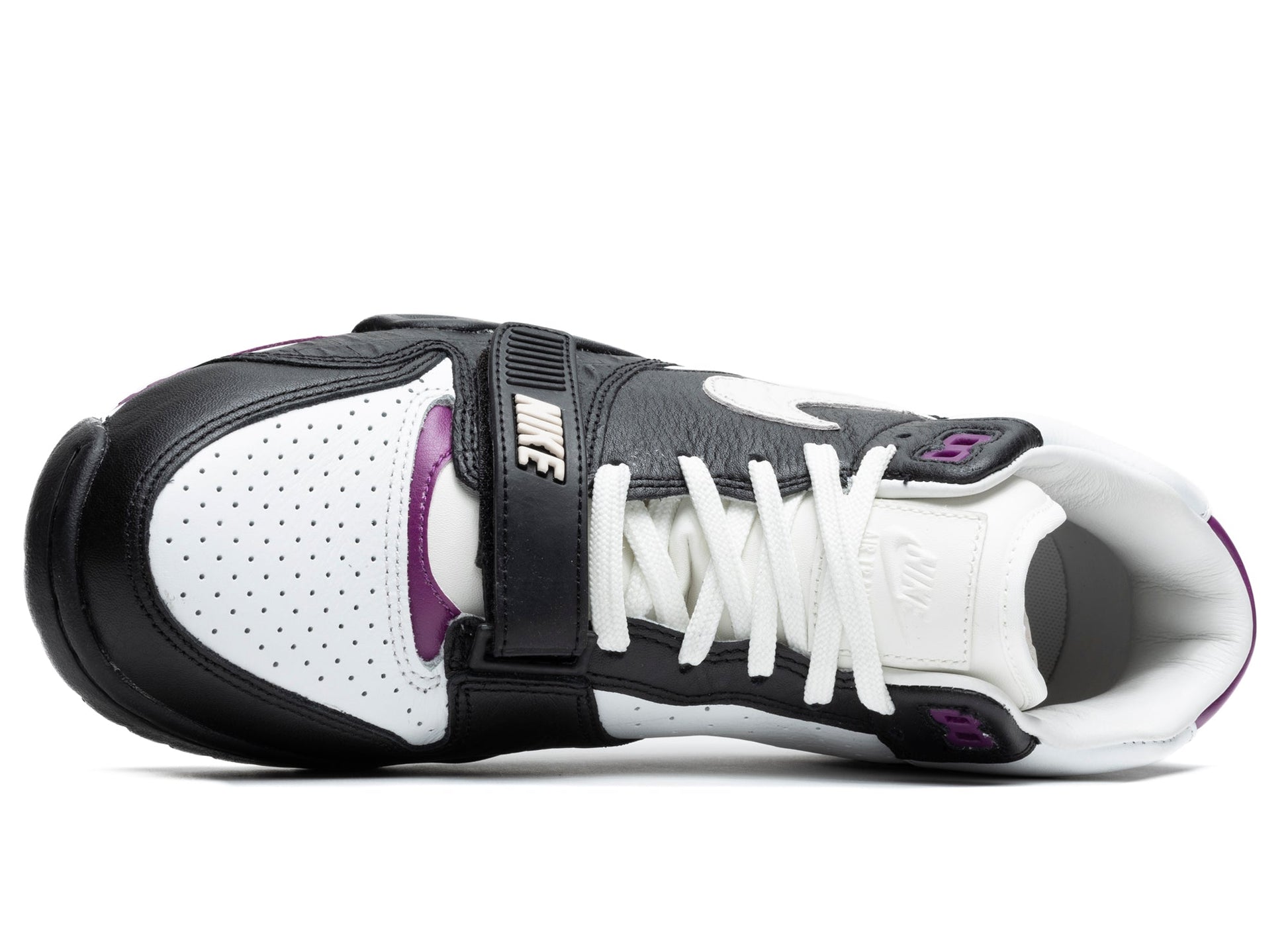 studio-shot-v9-90700