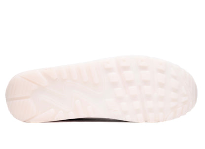 studio-shot-v9-14714