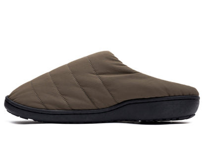 studio-shot-v9-73327