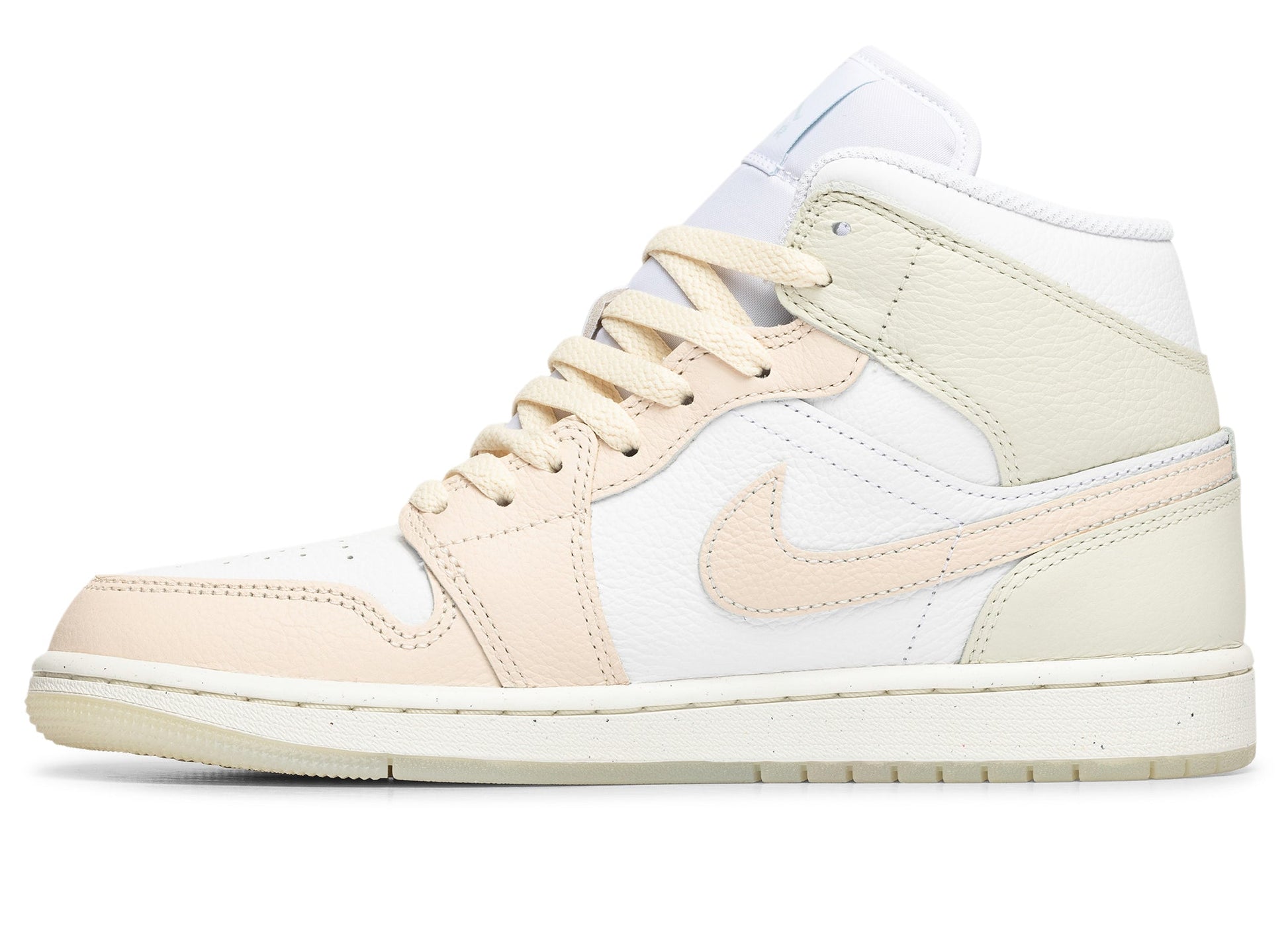 studio-shot-v9-52458