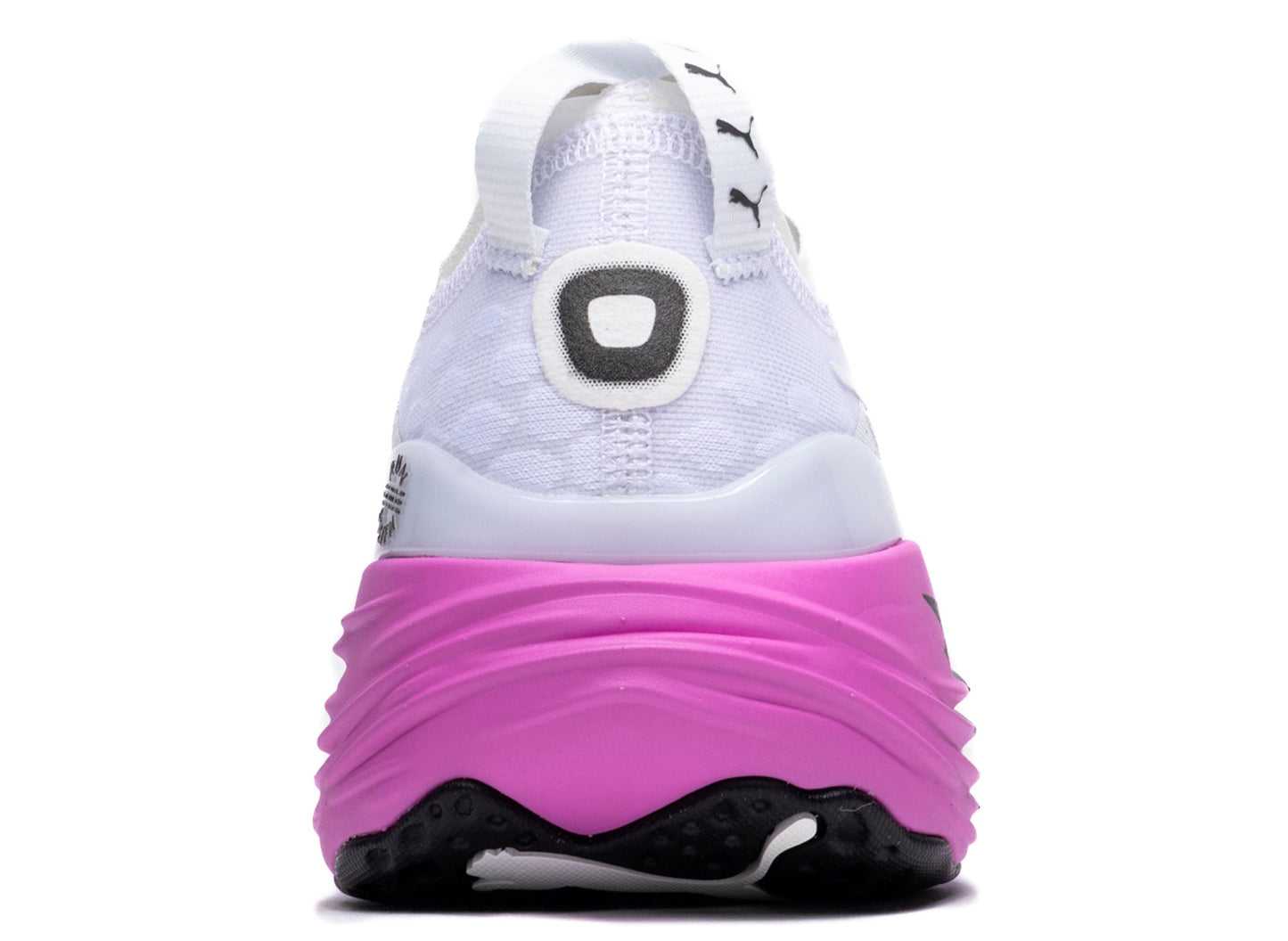 studio-shot-v9-58632